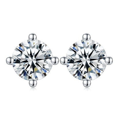 Classic 4 Prongs Setting Round Cut Moissanite Stud Earrings