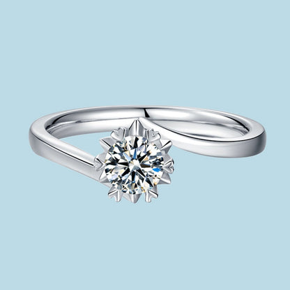 Snowflake Twisted Round Moissanite Solitaire Ring