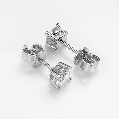 Classic 4 Prongs Setting Round Cut Moissanite Stud Earrings