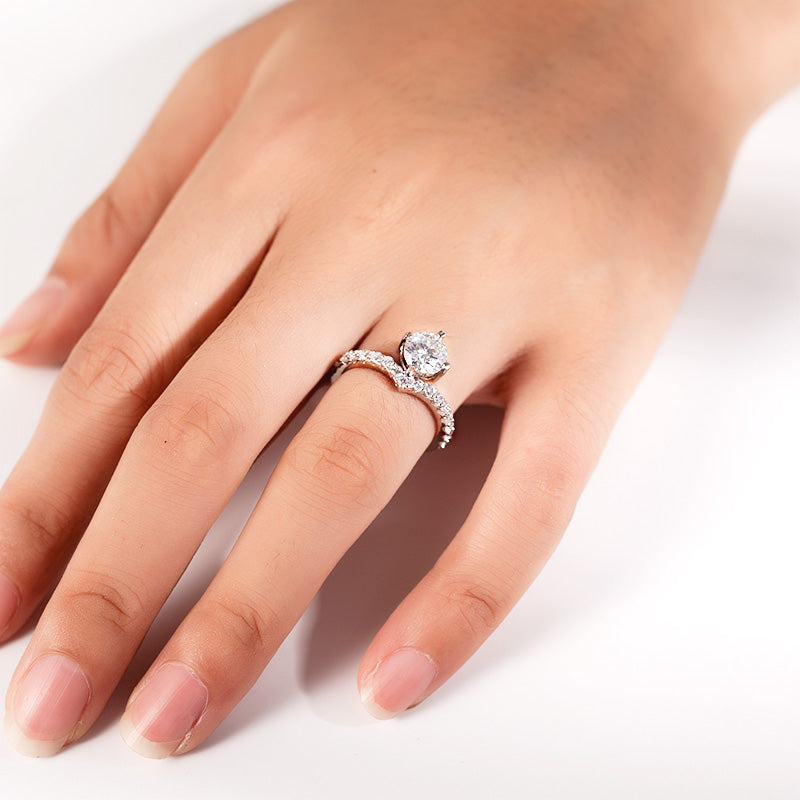 Round Shape Moissanite Wishbone Ring