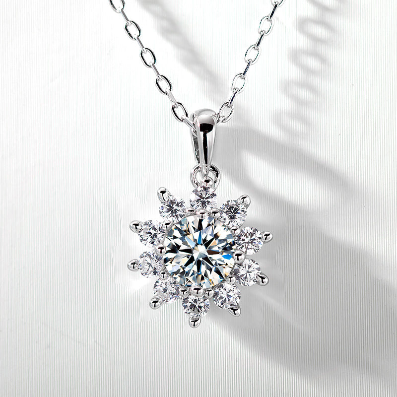 【 Daisy 】Round Cut 1CT Moissanite Sunflower Pendant Necklace